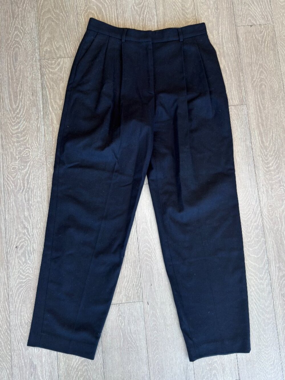 Toteme Navy Double-Pleated Wool Trousers